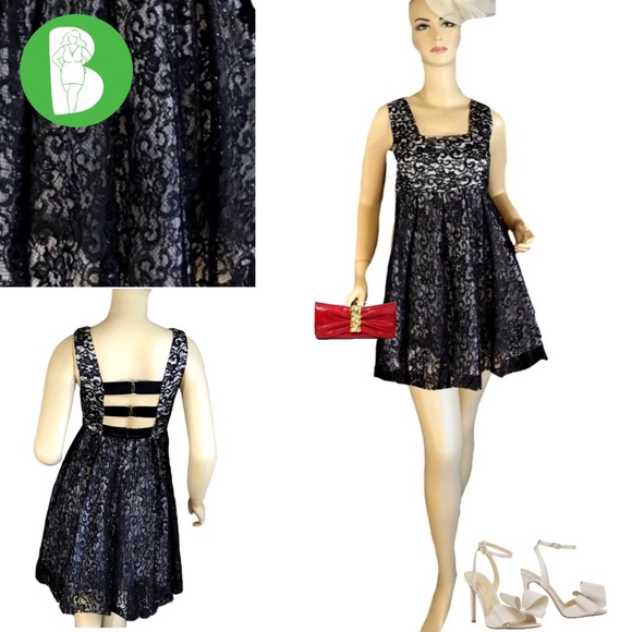 ALICE + OLVIA BLACK, CREAM AND WHITE LACE EMPIRE WAIST A-LINE LACE DRESS (6) - Picture 1 of 15